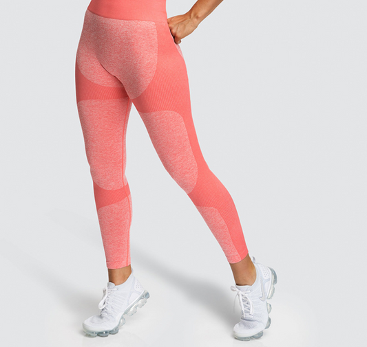 Europe and the United States hot sale seamless knitting hips moisture wicking yoga pants sports fitness pants sexy hip female leggings