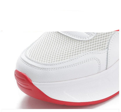Heightening Sports Shoes For Women With Round Toe Tie Ups
